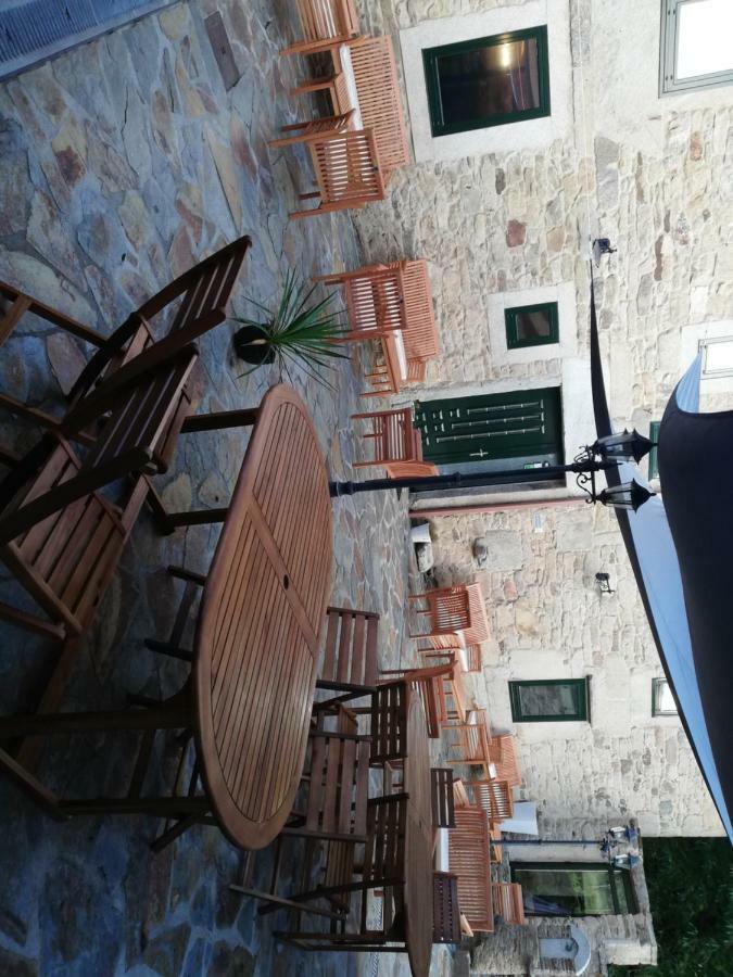 Hosteria Calixtino Palas de Rei Extérieur photo